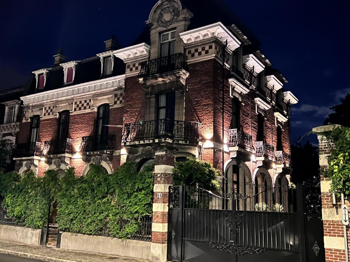 La Villa Barbieux Roubaix Exteriör bild